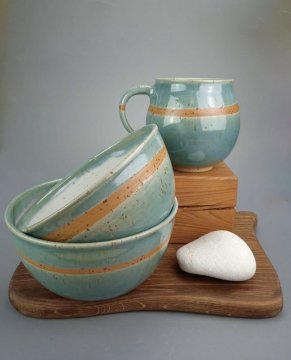 Becher und Müslischüsseln Nordsee-grün