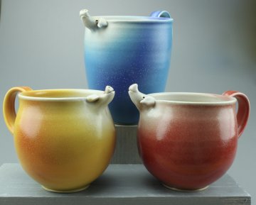 kleine Schweinchenbecher ca 350 ml grosser becher ca 500ml